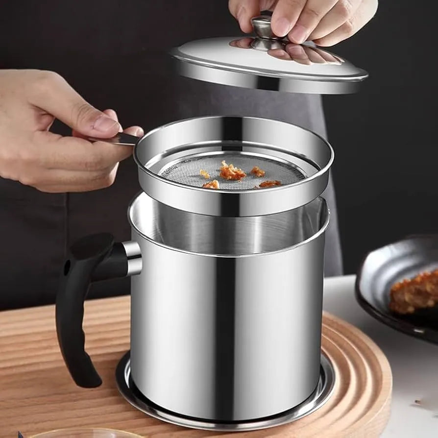 Effortless Oil Strainer Pot โ Clean, Reusable & Spill-Free Storage